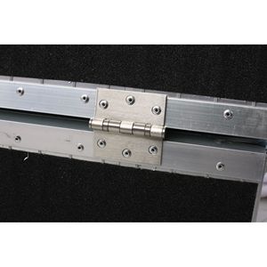 Rampa Portatile Pieghevole in Alluminio da 1,5 m, Capacità 270 kg, Superficie Antiscivolo, Due Pezzi Separati per Sedia a Rotelle Manuale - Product Image 6