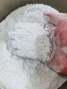 Harina de Tapioca en Polvo Sin GMO Certificada por ISO |   Almidón de Yuca de Grado Alimenticio Estándar HACCP, Exportación de Vietnam, Venta al por Mayor, Bolsa a Granel de 25 kg, 24 Unidades - Product Image 4