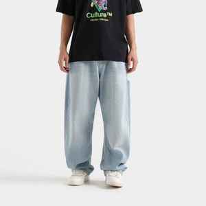 Vaqueros de mezclilla holgados de lavado claro para hombre, de última moda, corte oversize y comodidad relajada, perfectos para streetwear. - Product Image 3