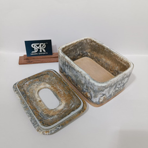 Caja de pañuelos minimalista de resina con efecto mármol, soporte decorativo para la decoración de la mesa del hogar, baño u oficina en un estilo moderno. - Product Image 4