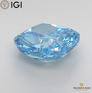 เพชร VS1 ความใสระดับ Clarity ทรงแฟนซีสีน้ำเงินสดใส พร้อมใบรับรอง IGI รูปทรงสี่เหลี่ยมคัชชู น้ำหนัก 2.00 กะรัต เพชร CVD ผลิตในห้องปฏิบัติการ เหมาะสำหรับแหวนแต่งงาน - Product Image 4