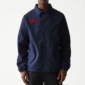 Chaquetas de entrenador personalizadas para hombre, con forro liso, cuello alto, logotipos bordados, impermeables, cortavientos, con parte delantera acolchada, para universidades. - Product Image 2