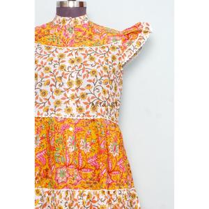 Robe longue d'été à manches courtes multicolore en coton avec ceinture, style modeste, imprimé numérique, col noué sur le devant, coupe fluide, douce et naturelle - Product Image 3