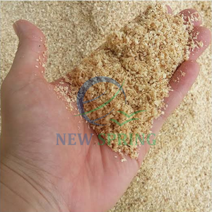 Nueva primavera Venta caliente aserrín de madera para calefacción de invierno Pulpa de combustible de biomasa y ropa de cama de animales <15% humedad agregar humo Natural - Product Image 4