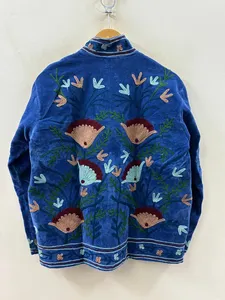 Chaqueta de Invierno de Terciopelo Azul Real Premium para Mujer, Estilo Cachemir Elegante, Abrigo Tradicional Indio Étnico de Manga Larga con Frente Abierto - Product Image 2