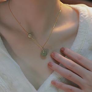 Collier en argent S925 de style rétro de haute qualité, chaîne de collier, jade de Hotan naturel, boucle de paix, pièce de monnaie en cuivre de marque, pendentifs fins, charmes - Product Image 1