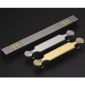 Poignée de porte moderne pour droitier avec commande tactile et tirage réglable pour portes intérieures de cuisine et de salle de bain - Product Image 2