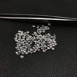 คริสตัลสีขาวธรรมชาติขนาด2.5มม. ได้รับการรับรองว่ามีการเจียระไนแบบเหลี่ยมเพชรพลอยที่สวยงามที่สุดโดยมีต้นทุนจากโรงงาน - Product Image 3