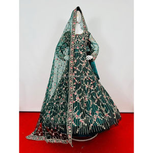 Robes traditionnelles indiennes pour robe de mariée - Product Image 4