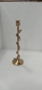 Candelabro moderno de aluminio, duradero, hecho a mano, pieza de decoración para el hogar a precio de mayorista. - Product Image 2