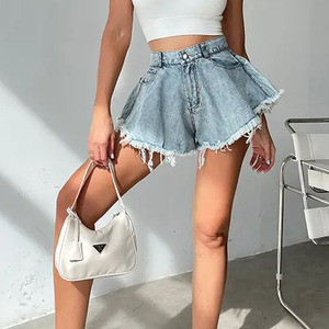 Shorts en jean pour femmes, style tendance 2026, design décontracté, vente en gros directe usine, prix abordable, quantité OEM, logo personnalisé - Product Image 4