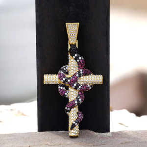 Colgante de Lujo con Cruz de Serpiente de Moissanita, Plata 925 Bañada en Rodio, Collar Religioso con Incrustaciones, Joyería de Destaque, Amuleto, Pieza de Regalo - Product Image 1