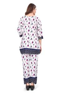 Ensemble coordonné élégant pour femmes, imprimé floral blanc, ensemble de vêtements de détente en poly-rayonne durable, 2 pièces, respirant, col rond, pour femmes - Product Image 3