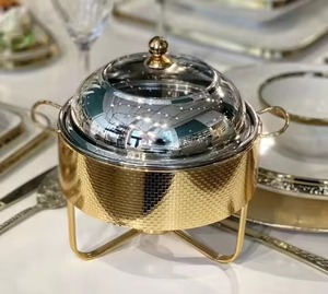 Réchaud de buffet rond texturé doré, design le plus populaire, avec couvercle en verre et support, pour service sur table à la maison, à l'hôtel et au buffet - Product Image 1