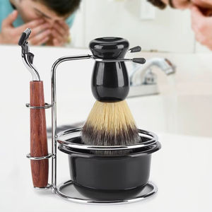 Ensemble de rasage professionnel en acier inoxydable 4-en-1 avec rasoir, brosse, savon et bol - Personnalisable pour un rasage impeccable - Product Image 1