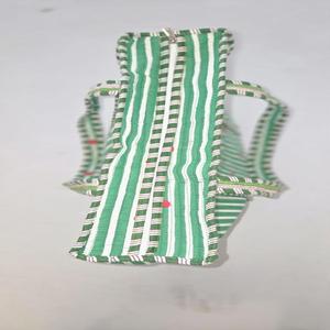 Quilted Cotton Geometric Pattern Tote Bag with Zipper Closure Shopping & Travel Bag - Product Image 2