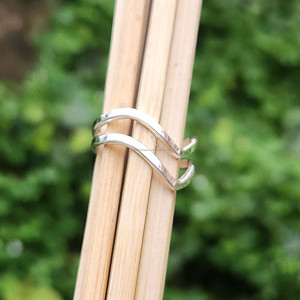 Original Sterling Silver Chevron <b>Ring</b> Double Band Simple Minimalist Trendy Unique Wedding Engagement Bands Wholesale Suppliers - Product Image 2