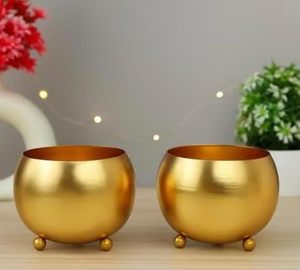 Cuenco Decorativo de Metal Dorado para Decoración del Hogar, Elegante Centro de Mesa con Acabado Dorado, Adorno de Mesa, Cuenco de Servicio de Lujo Moderno - Product Image 2
