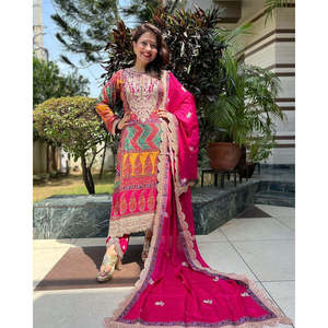 Conjunto de Salwar Kameez Aarohi de Diseño Elegante en Magenta, Talla 2XL, para Fiesta, con Top, Dupatta y Dhoti, Hecho de Poliéster - Product Image 6