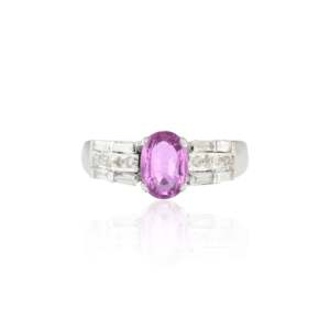 Ensemble de bagues de mariage en or blanc 18 carats avec saphir rose ovale et diamants - Product Image 3