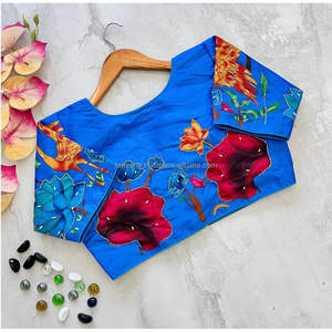 Blusa antigua hecha a mano con estampado de seda pura - Product Image 4