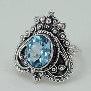 Bague ovale en topaze bleue, argent sterling 925, faite à la main, bijou de promesse pour femme, cadeau pour elle, sertissage clos, pierre de naissance de décembre - Product Image 2