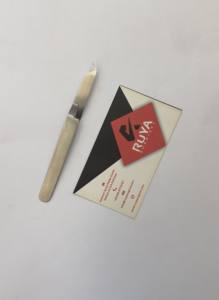 Pince de retrait de bracket orthodontique pour brackets postérieurs, 12 cm, pointes étroites et lisses, instrument chirurgical - Product Image 2