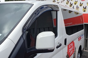 Viseras para Ventanas de Auto HIC, Material PMMA, 100% Compatibles con TOYOTA Hiace / Granvia (H300) 2019~ - Product Image 3