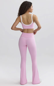 Ensemble de yoga personnalisé en gros pour femmes, ensemble deux pièces côtelé de vêtements de sport et de fitness, legging et soutien-gorge de sport assortis pour l'entraînement - Product Image 4
