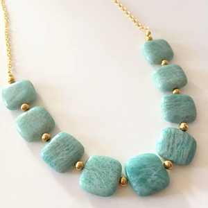 สร้อยคอเรซิ่นใสทรงนางฟ้า ดีไซน์โปร่งแสง ประดับด้วยลายฟอยล์สีทอง รุ่นรักษ์โลก - Product Image 1