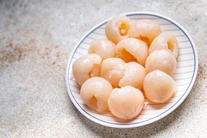 ลิ้นจี่กระป๋องในกระป๋องพร้อมการควบคุมคุณภาพอย่างเข้มงวด BRC ISO - Product Image 1
