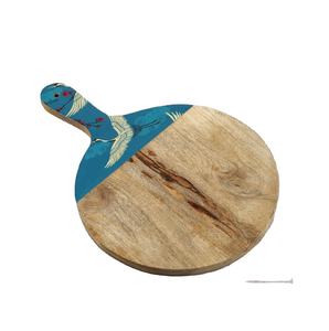 Planche à découper rectangulaire en bois avec poignée en émail à motif de poisson bleu - Product Image 4