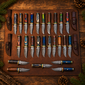 Cuchillo de Caza EDC de Hoja Fija de Acero de Damasco Hecho a Mano, con Punta Caída, Mango de Madera e Incrustaciones de Latón, el Más Vendido al Por Mayor al Mejor Precio, OEM - Product Image 1