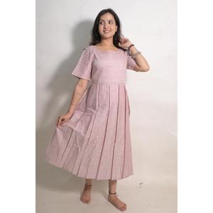 Vestido largo estampado de algodón indio hecho a mano para mujer, estilo bohemio, informal, para fiestas de verano, ropa étnica suave hecha a mano. - Product Image 1