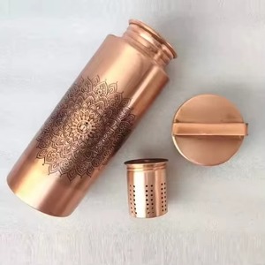 Bouteille en cuivre anti-fuite la plus vendue, améliore le goût de l'eau et apporte des bienfaits antioxydants naturels pour le bureau, en promotion - Product Image 1