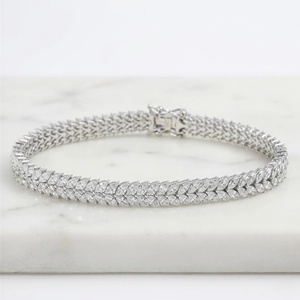 Bracelet tennis en or massif 10k 14k 18k avec diamants de laboratoire taille marquise, style classique et sertissage à griffes, bijoux fins - Product Image 1