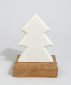 Farmhouse Handmade Crafts High Quality Eco-Friendly White Painted Christmas Ornament Mini Rustic Wooden Base Standing Tabletop - Product Image 4