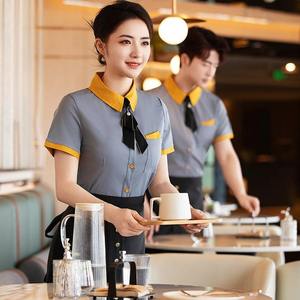 เสื้อยูนิฟอร์มแขนสั้นสำหรับร้านอาหาร โรงแรม พนักงานเสิร์ฟ ร้านเบเกอรี่ บาริสต้า ร้านกาแฟ ร้านชานม - Product Image 1