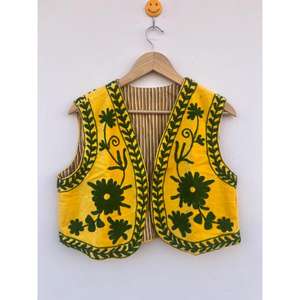 Chaleco Amorzinho de Terciopelo con Bordado, Alta Calidad, Estilo Vintage, Doble Botonadura, Transpirable, Ecológico, 100% Algodón, Estilo Suzani Boho - Product Image 1