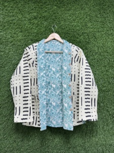 Handmade Eco-Friendly Breathable Quilted Cotton <b>Jacket</b> for <b>Women</b> | Autumn/Winter/Summer <b>Lightweight</b> Boho Outerwear Black - Product Image 3