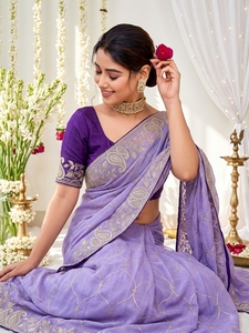 <b>Purple</b> Silk <b>Saree</b> With Silver Embroidery Traditional Wedding Wear For Women Floor Length Regular Fit Wrinkle Free - Product Image 5