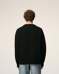 Custom Men's <b>Black</b> O-Neck Knitted Embroidered <b>Heart</b> Logo Oversized Fit Wool Heavyweight Casual Winter ODM - Product Image 4