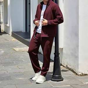 Chándal de algodón premium con diseño de lavado ácido, perfecto para hombres que buscan comodidad, moda y chándales de marca con logo. - Product Image 3