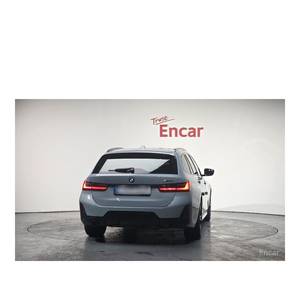 BMW Serie 3 320i Touring M Sport 2024, 31,299 km, Caja de Cambios Automática, Volante a la Izquierda, Cámara Trasera - Product Image 3