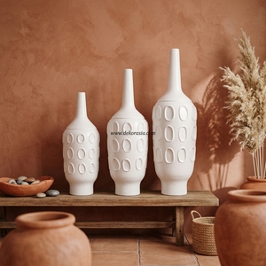 Vase de sol Motivo Largo S blanc mat en terre cuite gaufrée, pot en terre cuite artisanal, urne décorative en céramique, vente en gros - Product Image 3