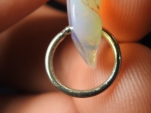 Colgante de Ópalo Australiano Pulido en Plata de Ley 925, Joyería Fina Unisex, Venta Directa de Fábrica, Colgantes de Piedras Preciosas Naturales al por Mayor - Product Image 4