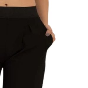 Women's Black Straight Leg Pants <b>Elastic</b> <b>Waist</b> Casual Relaxed Fit <b>Trousers</b> <b>with</b> Side Pockets Lightweight Everyday Fashion - Product Image 3