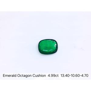 Esmeralda Zambiana Natural, Corte Octogonal Cojín, 4.99 Ct, Gema Suelta Facetada, Verde Intenso, Alta Claridad, Piedra Preciosa - Product Image 1