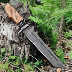 Cuchillo de Caza de Acero de Damasco de Grado Industrial Sm Knives - Cuchillo Personalizado OEM Hecho a Mano para Acampar al Aire Libre con Hoja de 6.5 Pulgadas y Cuerno de Ciervo - Product Image 6