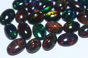 Opale naturelle éthiopienne fumée traitée 5*3mm, cabochon ovale, qualité supérieure, jeu de couleurs, pour la création de bijoux - Product Image 2